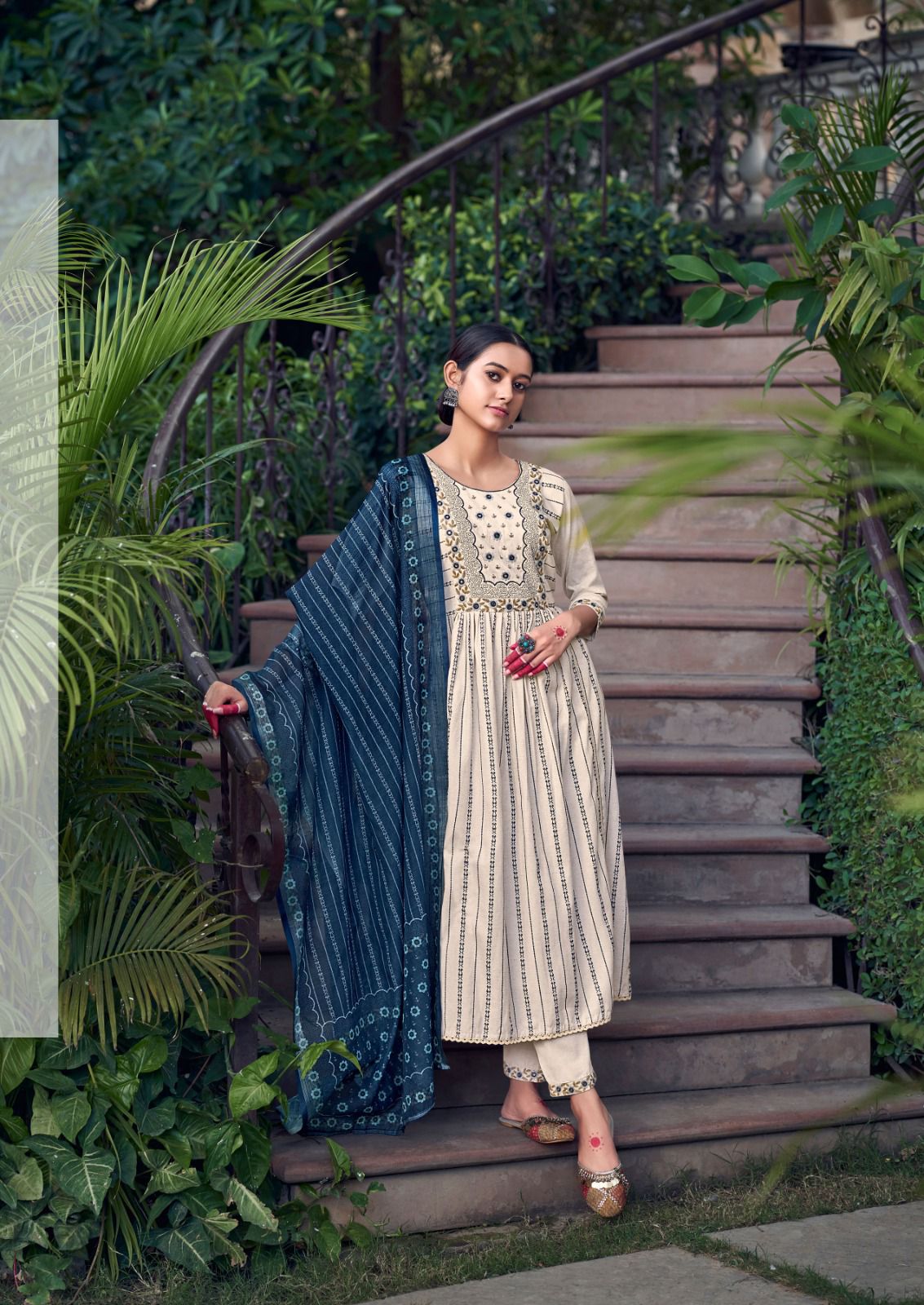 Rasiya By Vitara Cotton Weaving Readymade Suits Catalog